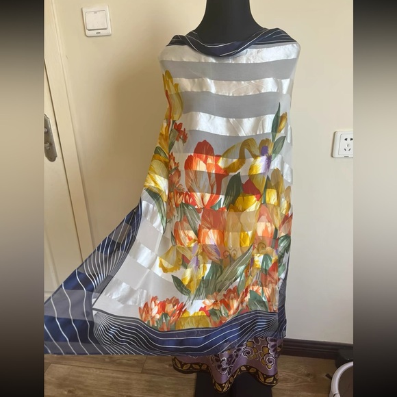 Balenciaga Japanese Vintage Silk Scarf - Picture 6 of 6